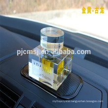 Mystrious Crystal Perfume Bottle For Decoration & Gifts PB12